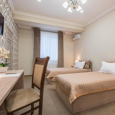 Huzur Hotel Tachkent Extérieur photo